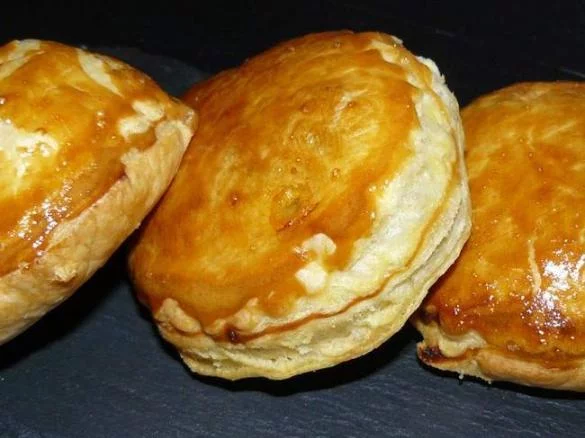 Feuilletés au boudin noir